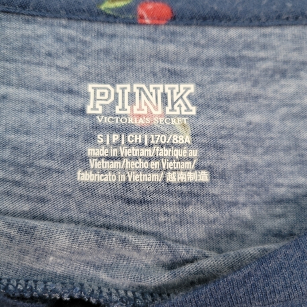 VS PINK Girlfriend Long Sleeved Cropped Tee - Picture 11 of 11